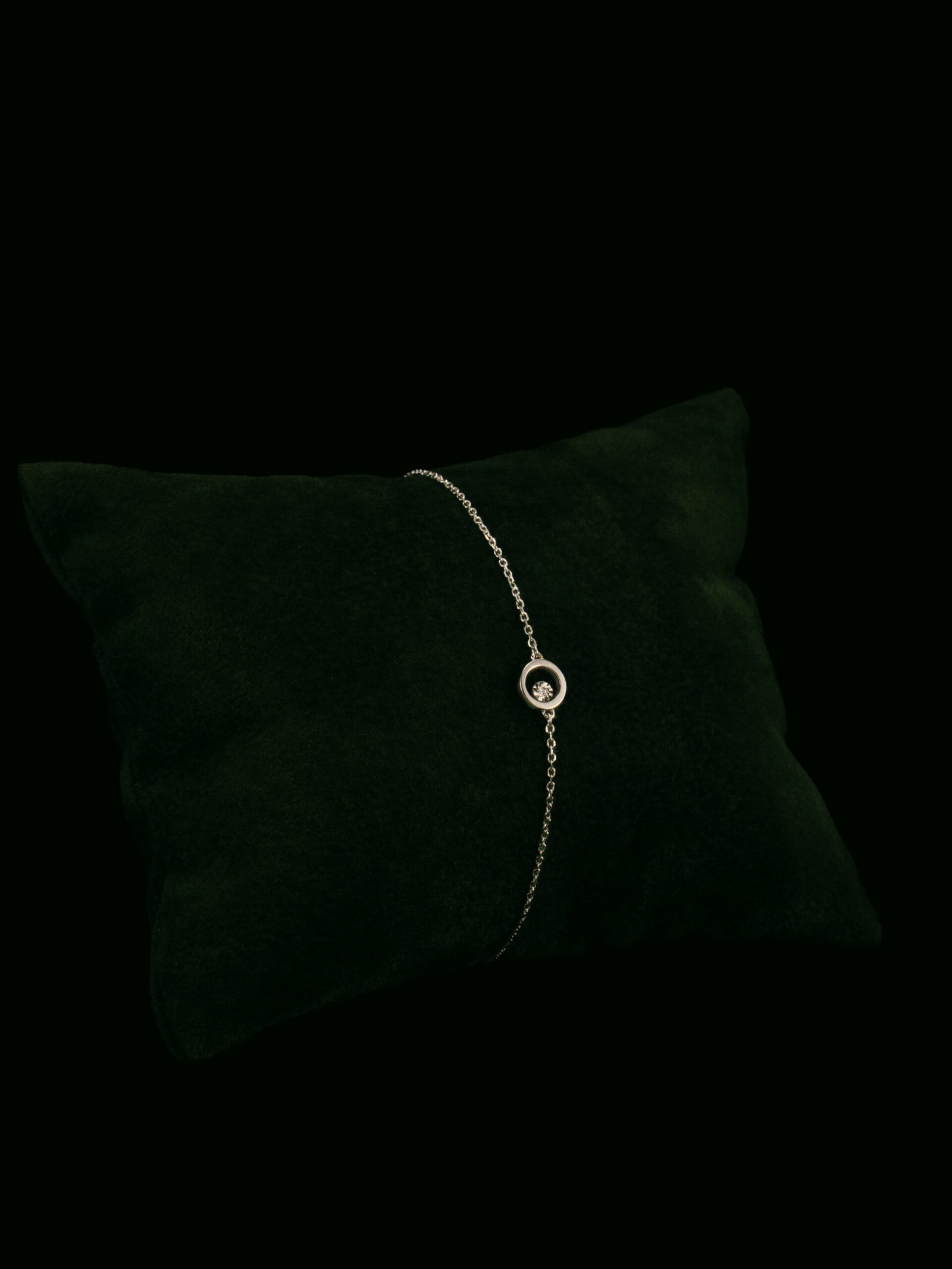 Narukvica s prirodnim dijamantom od 0.008 ct