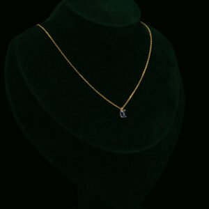 Ogrlica s laboratorijskim safirom od 0.70 ct