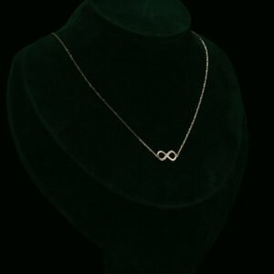 Ogrlica s prirodnim dijamantima od 0.06 ct