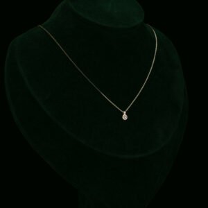 Ogrlica s prirodnim dijamantom od 0.07 ct