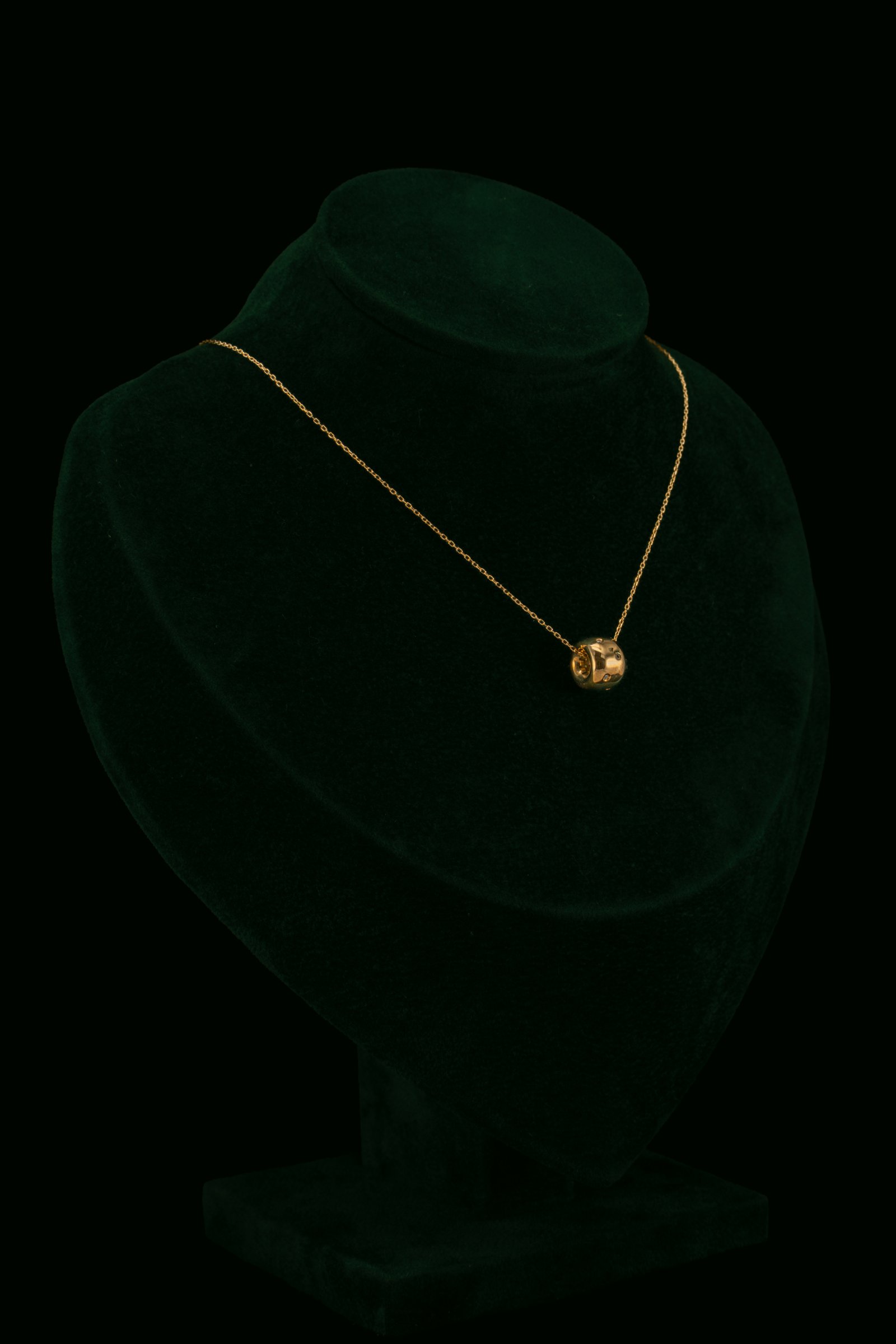 Ogrlica s prirodnim dijamantima od 0.10 ct
