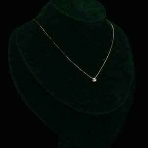 Ogrlica s prirodnim dijamantom od 0.03 ct