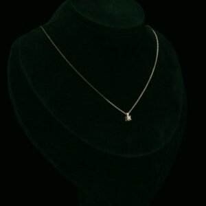 Ogrlica s prirodnim dijamantom od 0.06 ct