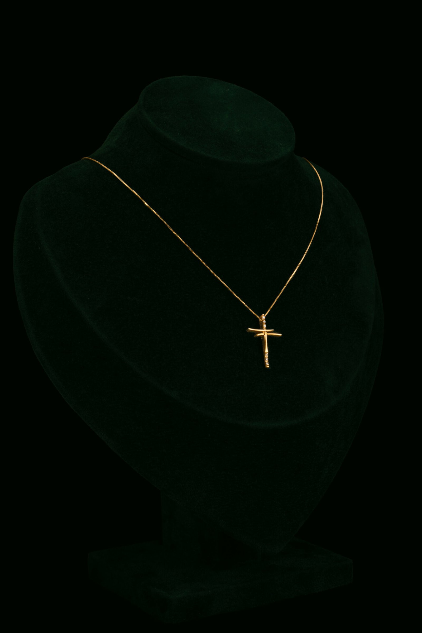 Ogrlica s prirodnim dijamantima od 0.03 ct
