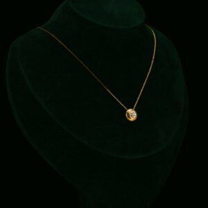 Ogrlica s prirodnim dijamantom od 0.06 ct
