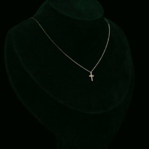 Ogrlica s prirodnim dijamantima od 0.06 ct