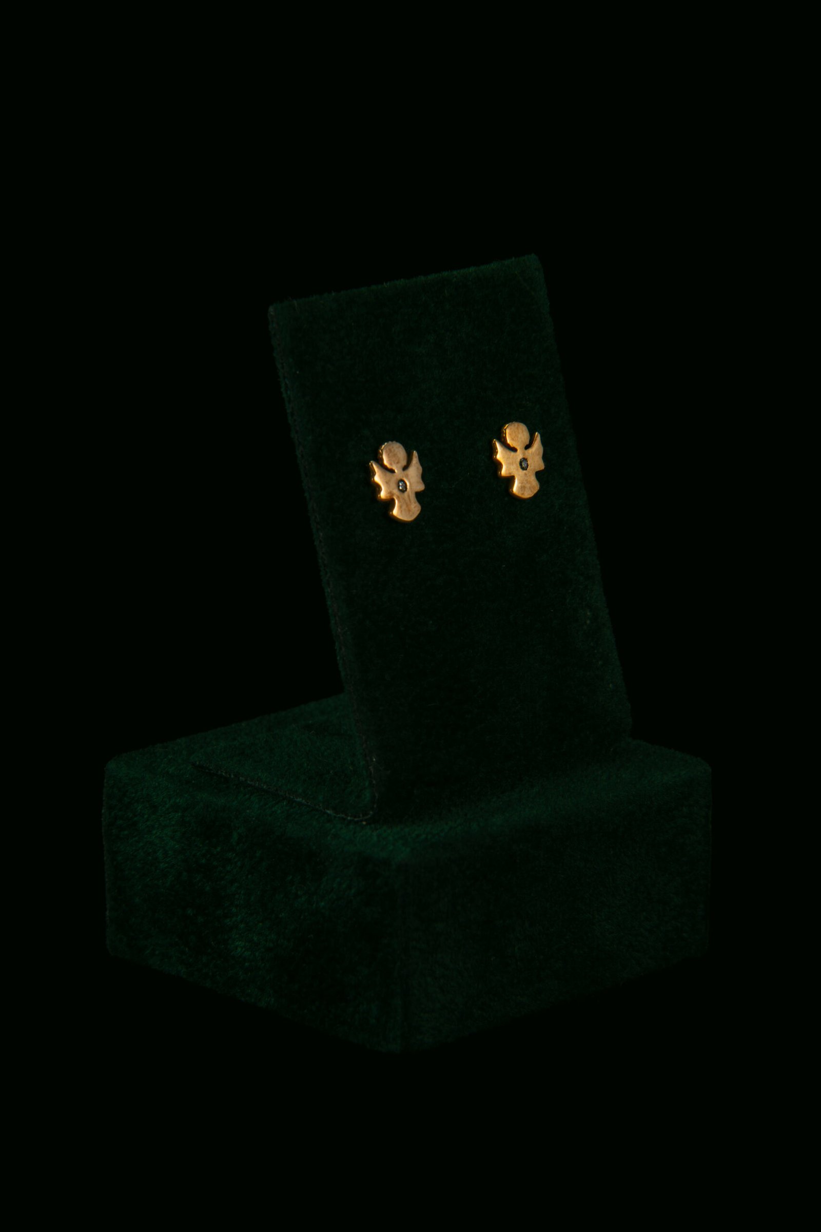 Naušnice s prirodnim dijamantima od 0.012 ct
