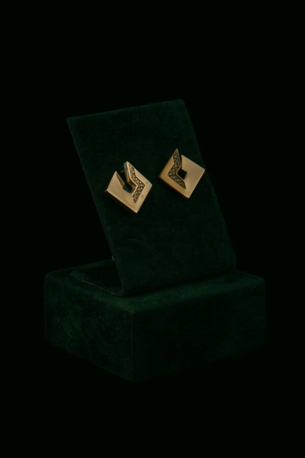 Naušnice s prirodnim dijamantima od 0.08 ct