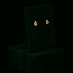 Naušnice s prirodnim dijamantima od 0.03 ct