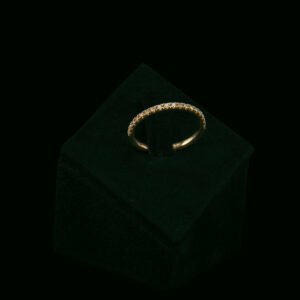 Prsten s laboratorijskim dijamantima od 0.19 ct