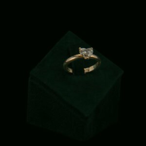 Prsten s laboratorijskim dijamantom od 1.02 ct