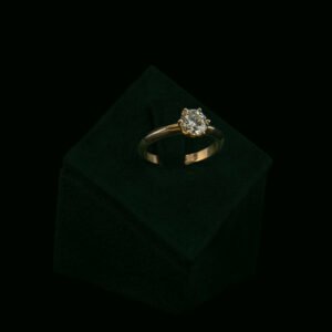 Prsten s laboratorijskim dijamantom od 1.01 ct