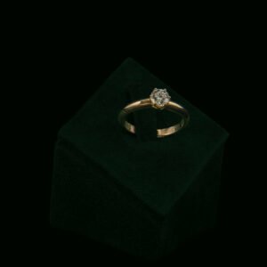 Prsten s laboratorijskim dijamantom od 0.61 ct