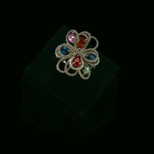 Prsten s prirodnim dijamantima i "fancy" safirima od 3.00 ct