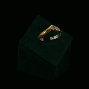 Prsten s prirodnim dijamantom od 0.08 ct