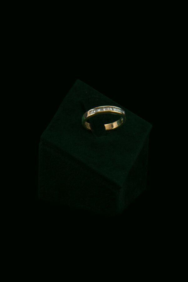 Prsten s prirodnim dijamantima od 0.21 ct