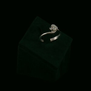 Prsten s prirodnim dijamantom od 0.50 ct