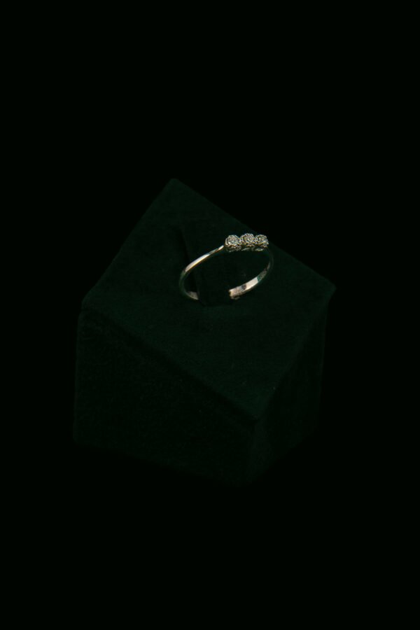 Prsten s prirodnim dijamantima od 0.10 ct