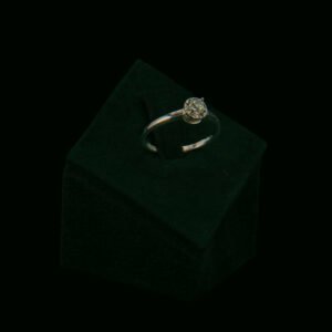 Prsten s prirodnim dijamantom od 0.27 ct