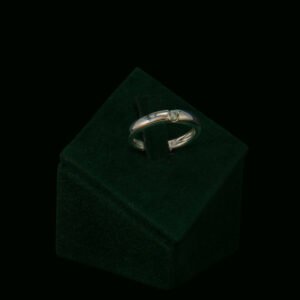 Prsten s prirodnim dijamantom od 0.08 ct