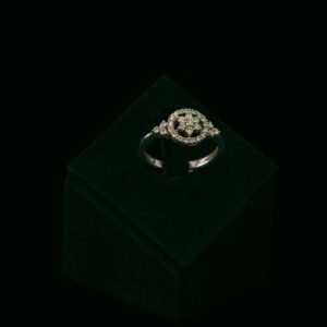 Prsten s prirodnim dijamantima od 0.12 ct