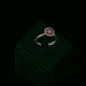 Prsten s prirodnim dijamantima i rubinima od 0.24 ct