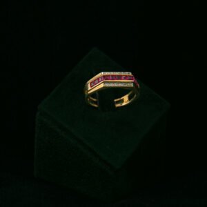 Prsten s prirodnim dijamantima i rubinima od 1.10 ct