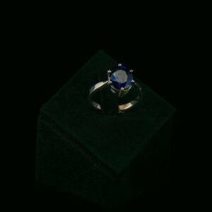 Prsten sa safirom od 3.52 ct
