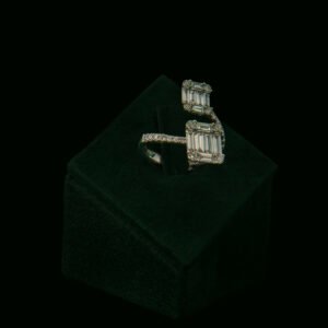 Prsten s prirodnim dijamantima od 1.69 ct