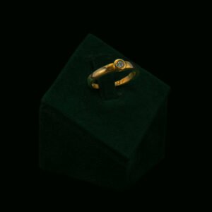 Prsten s prirodnim dijamantom od 0.10 ct