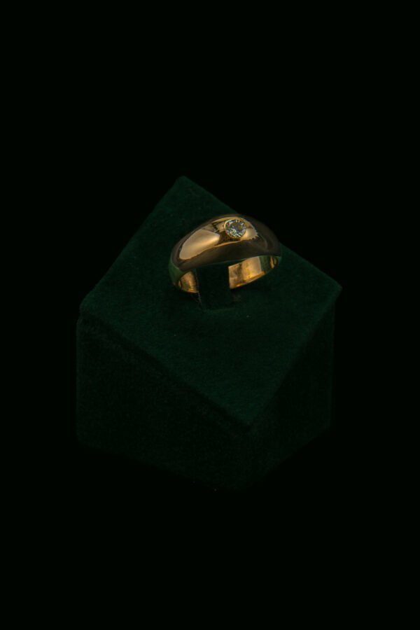 Prsten s prirodnim dijamantom od 0.24 ct