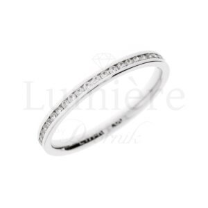 Prsten s laboratorijskim dijamantima 23x0.008 ct